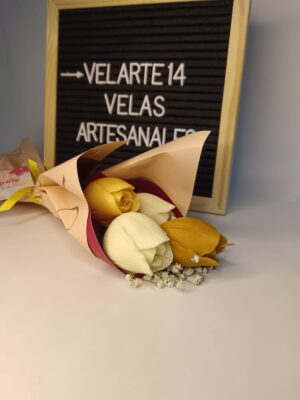 RAMO DE TULIPANES X4